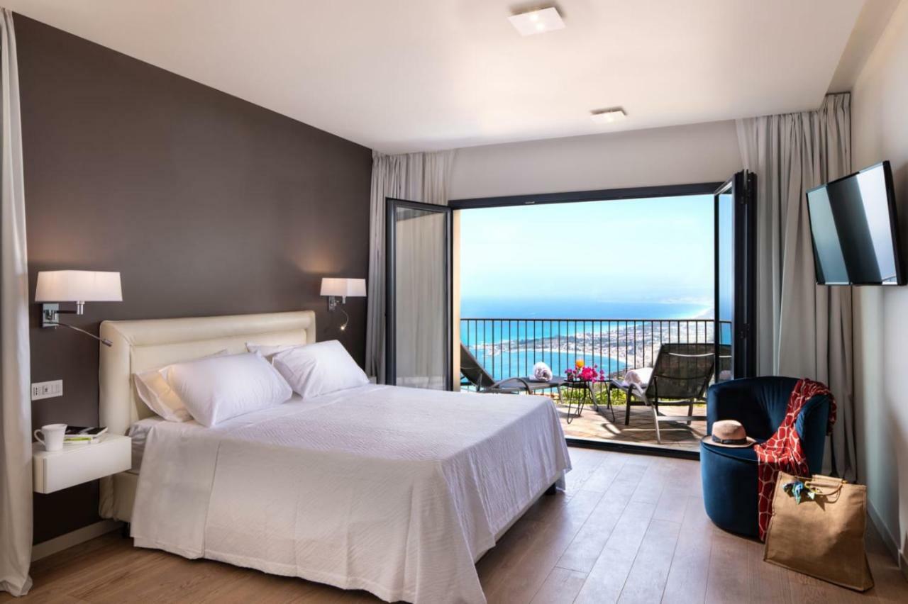 The View Luxury Apartments Taormina Exterior foto